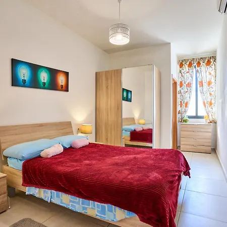 Seafront Townhouse In *